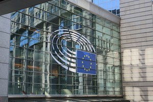 De anti-wegkijkwet (EUCSDDD): Het Europees Parlement stemt vandaag over een wetsvoorstel dat eerlijke productie verplicht maakt