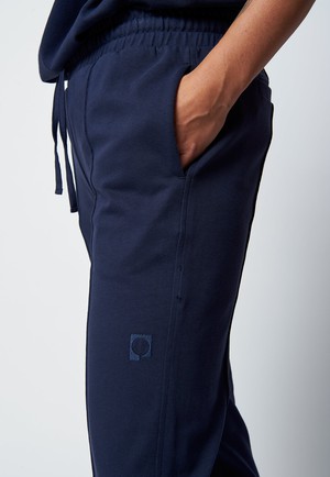 Organic cotton pants SIDE in navy blue from AFORA.WORLD