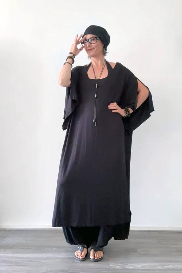 Maxi jurk met splitjes in mouw from Aimmea