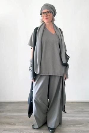 Asymmetrisch vest from Aimmea