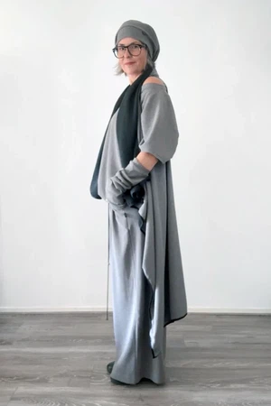 Asymmetrisch vest from Aimmea