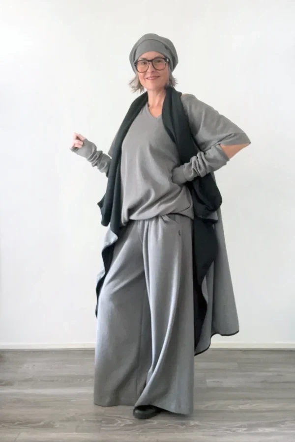 Asymmetrisch vest from Aimmea