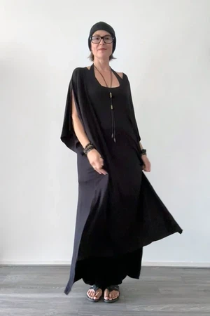 Maxi jurk met splitjes in mouw from Aimmea