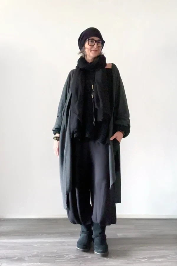 Vest met knoopkraag (2 kleuren) from Aimmea