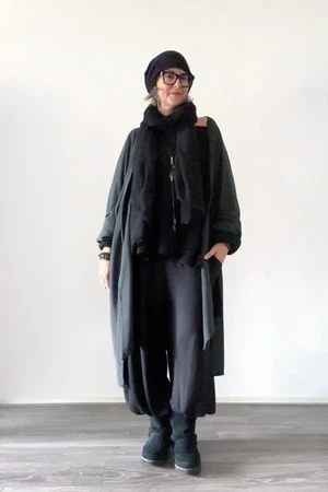 Vest met knoopkraag (2 kleuren) from Aimmea