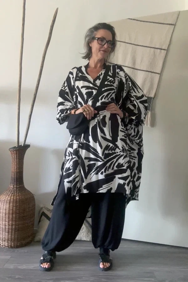 Maxi v-hals jurk print from Aimmea
