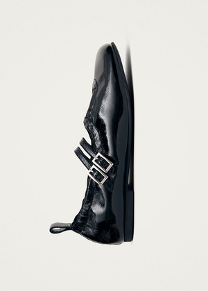 Anne Onix Black Leather Ballet Flats from Alohas