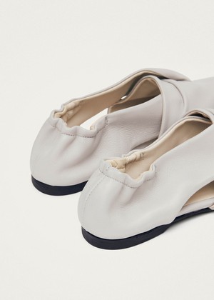 Alaula Light Grey Leather Ballet Flats from Alohas
