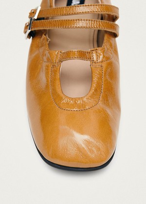 Anne Onix Honey Leather Ballet Flats from Alohas