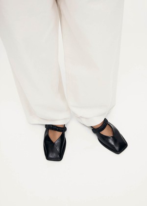 Lautan Black Leather Ballet Flats from Alohas