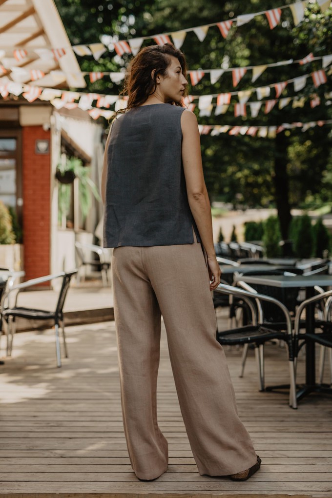 COLETTE top in Charcoal from AmourLinen