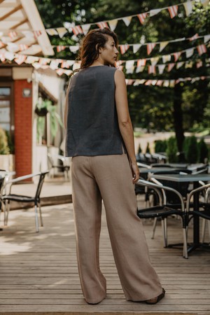 COLETTE top in Charcoal from AmourLinen