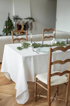 Linen tablecloth in White via AmourLinen