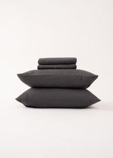Sheets Set via AmourLinen