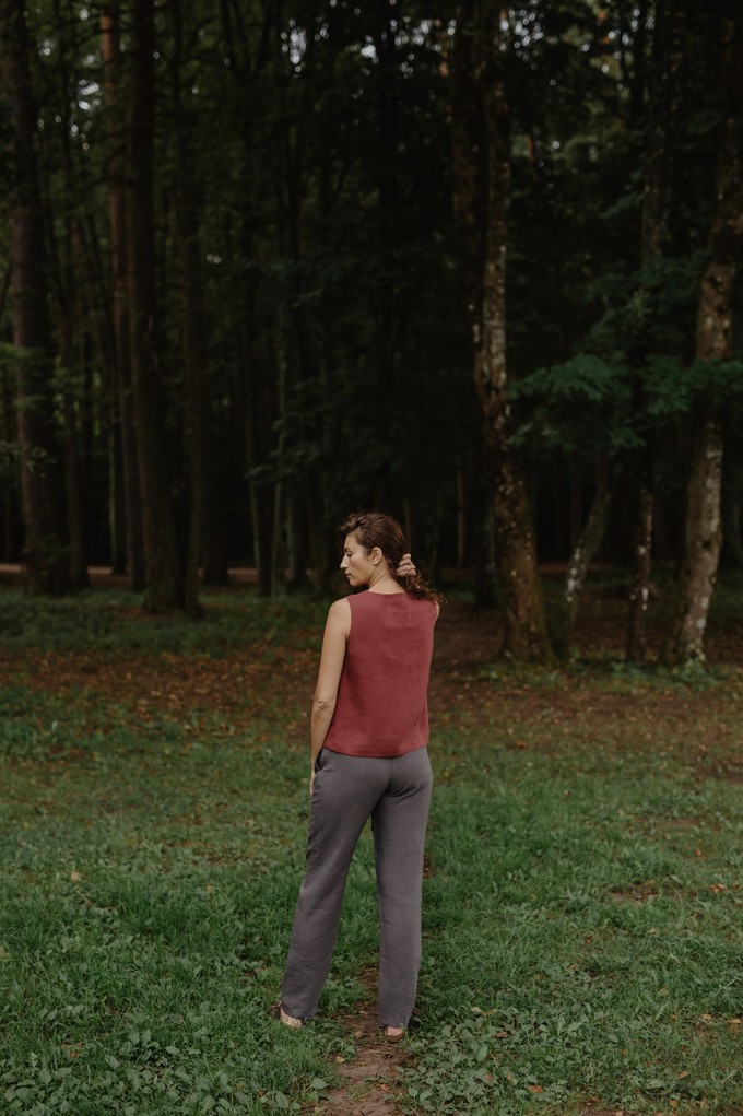 Malmo straight linen pants in Charcoal from AmourLinen