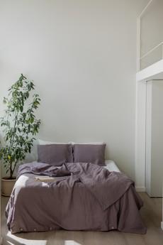 Linen bedding set in Dusty Lavender via AmourLinen