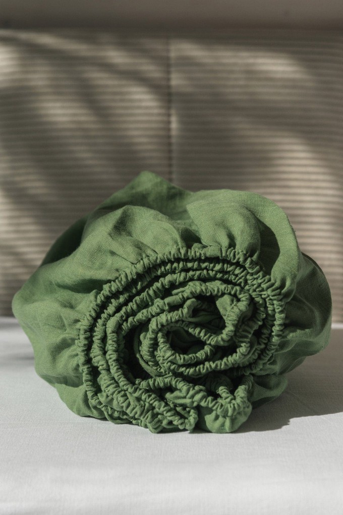 Linen fitted sheet in Matcha Green from AmourLinen