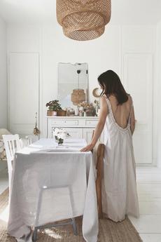 Linen tablecloth in Cream via AmourLinen