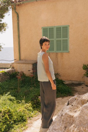 LYDIA pants in Charcoal from AmourLinen