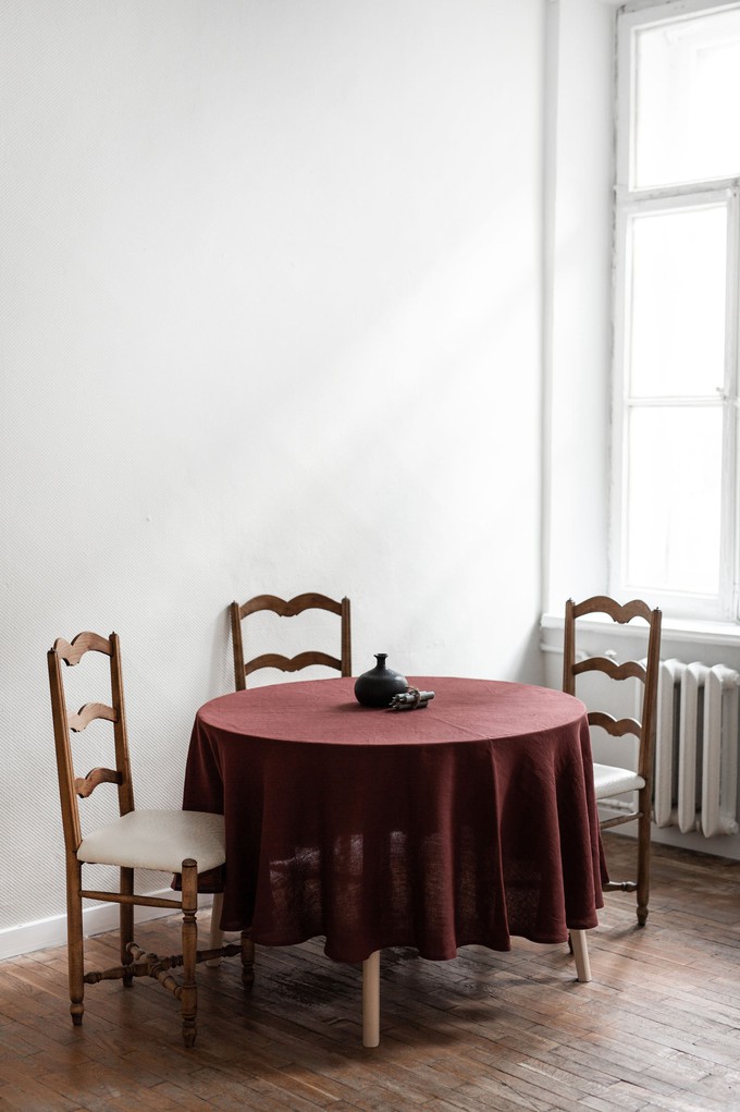 Round linen tablecloth from AmourLinen