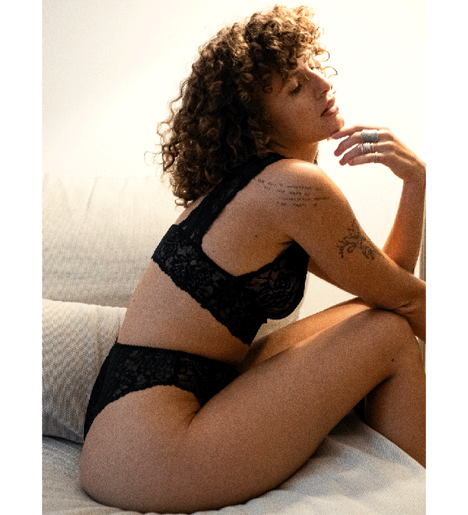 Black Amber Longline Set from Anekdot
