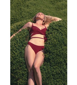 Lin Bikini Top from Anekdot