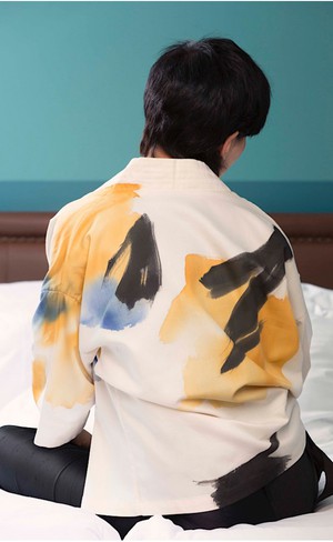 KIMONO H1o from AVASAN