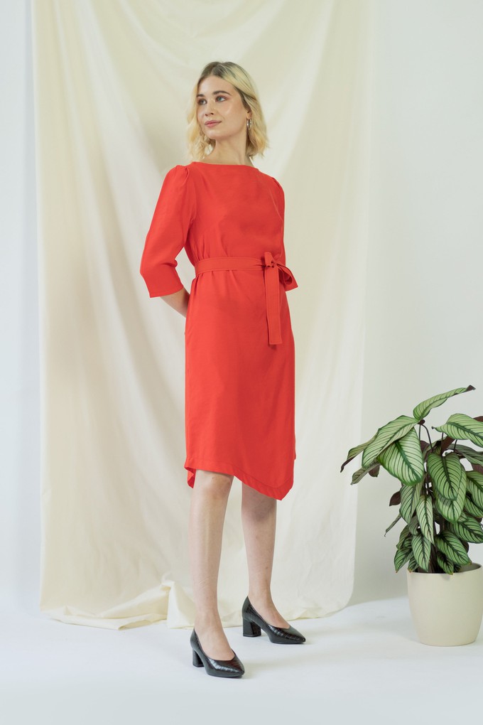 Teresa | Belted angle dress in coral from AYANI