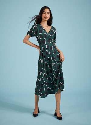 Kaydence Printed Midi Tea Dress with Livaeco from Baukjen