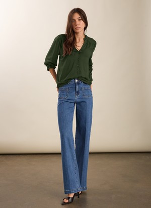 Annie Ruffle Collar Blouse from Baukjen