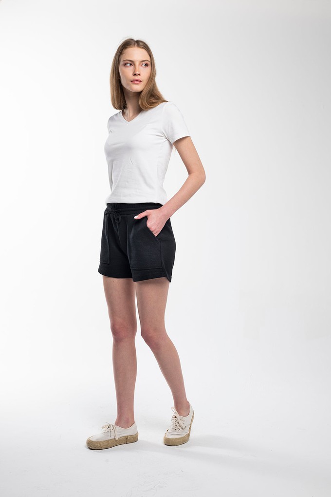 Casual Pocket Shorts from Bee & Alpaca