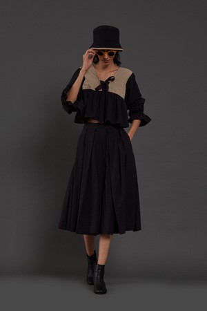 Brigitte Skirt Set Black from Bhoomi