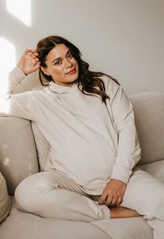 Maternity hoodie with nursing access via Boob Design