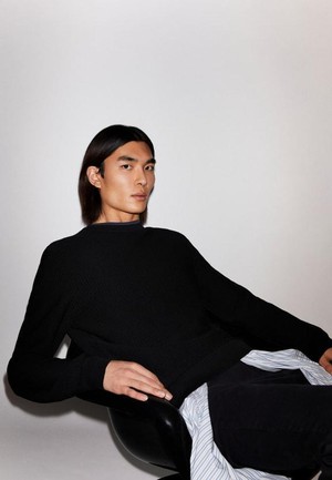 Saalo sweater - black from Brand Mission