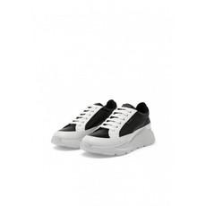 Eve sneaker - black white van Brand Mission