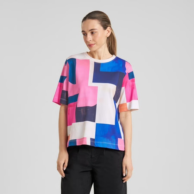Vadstena t-shirt - abstract block multi from Brand Mission