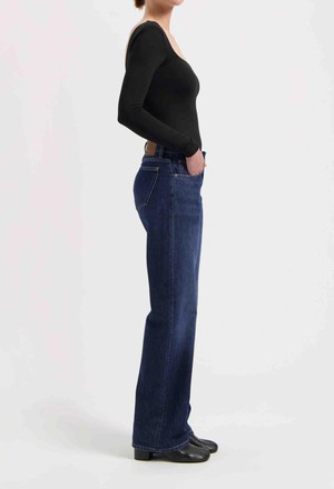 Carry mid straight - faded vintage from Brand Mission