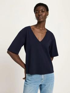 V-hals t-shirt - midnight via Brand Mission