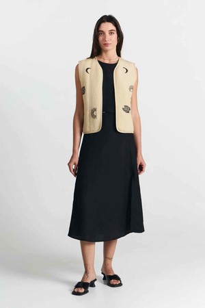 Aneto gilet embroidery - beige from Brand Mission