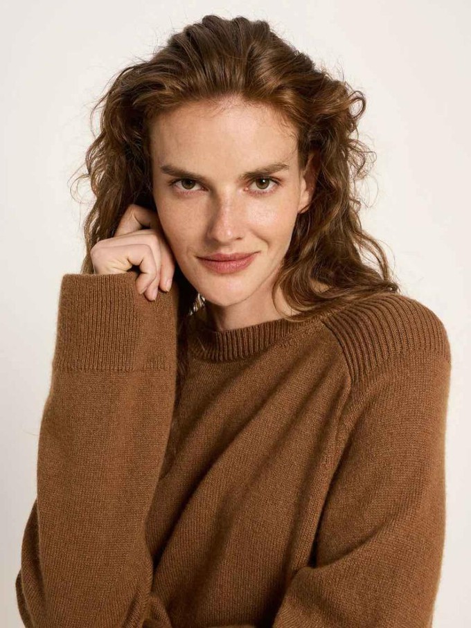 Cropped pullover - brown from Brand Mission