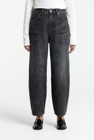 Leila balloon jeans - ceky black worn from Brand Mission