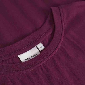 Visby base t-shirt - fig red from Brand Mission