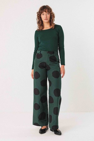 Zur-7 top - dark green from Brand Mission