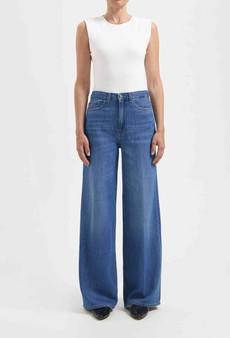 Sara High Loose flow jeans - medium vintage via Brand Mission