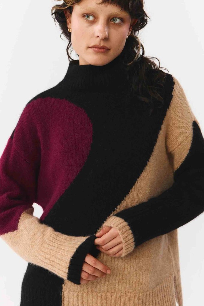 Nun trui - Islands from Brand Mission