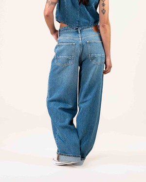 Lucy loose jeans - Lifecycle Blue from Brand Mission