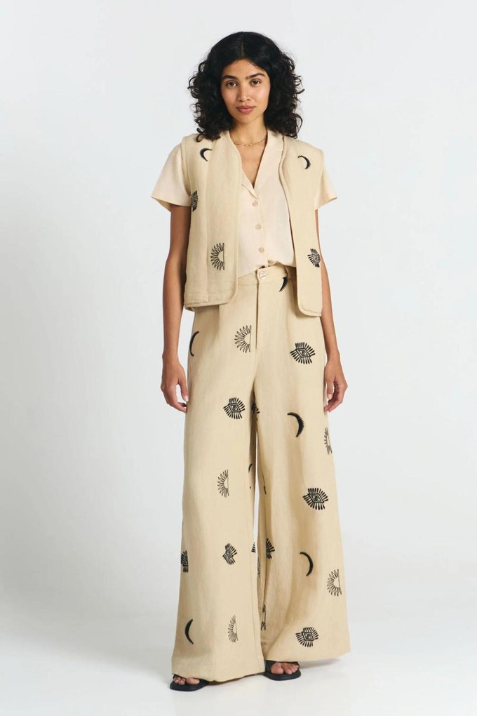 Aneto gilet embroidery - beige from Brand Mission