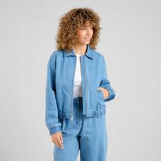 Sunna denim jacket - light blue via Brand Mission