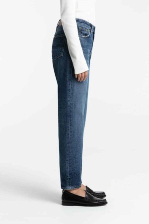 Caroline cropped jeans - zintare dark worn from Brand Mission
