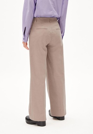 Leandraa handraa broek - light caramel from Brand Mission